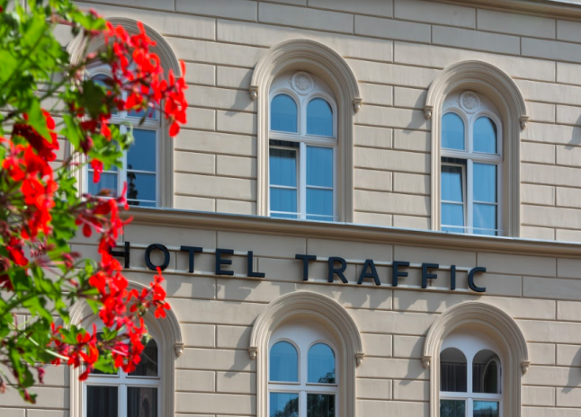 Hotel Traffic Wrocław