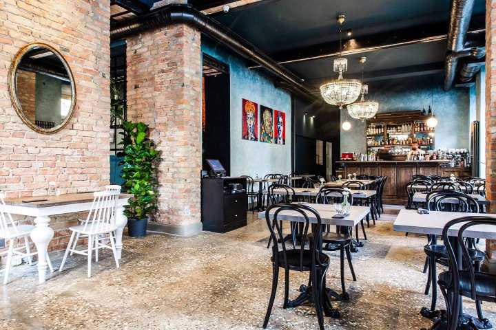 Światło Art Bistro