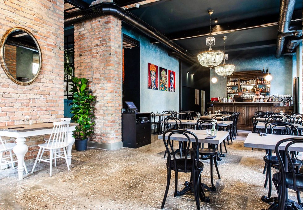 inny - Światło Art Bistro