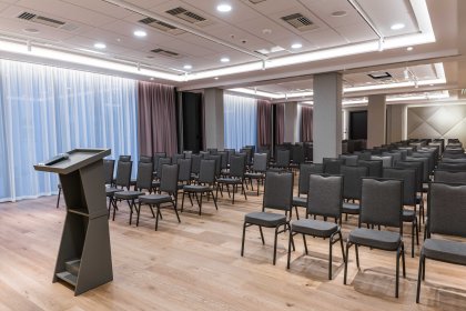 hotel **** - B&B Hotel Rzeszów Centrum - zdjęcie 1
