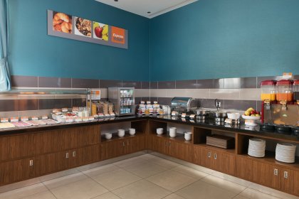 hotel - Holiday Inn Express Warsaw Airport - zdjęcie 7