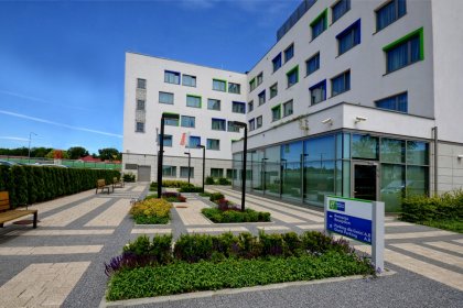 hotel - Holiday Inn Express Warsaw Airport - zdjęcie 1