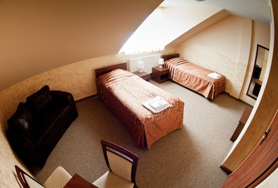 hotel - Hotel & Restauracja OKRĄGLAK - Pokoje - zdjęcie 1