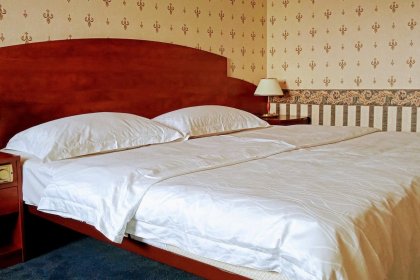 hotel - Hotel 4 Pory Roku - zdjęcie 8