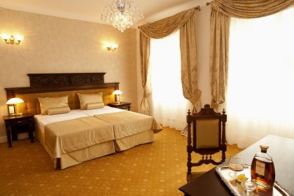 hotel **** - Hotel Kolegiacki **** - zdjęcie 2