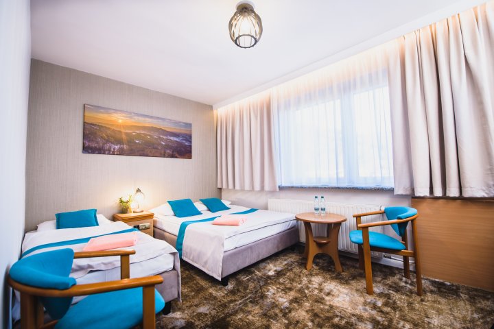 Sala Balowa & Gościniec Pod Skrzycznem