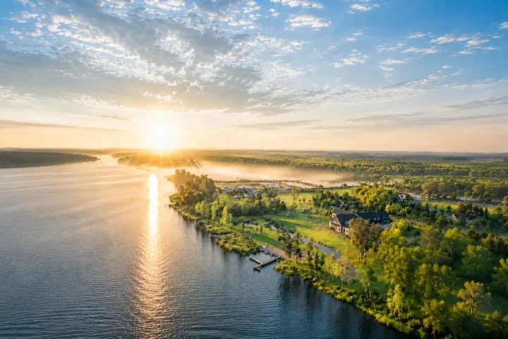 Natural Hotel w rezerwacie przy plaży na wyspie Basen & Spa na III kondygnacji