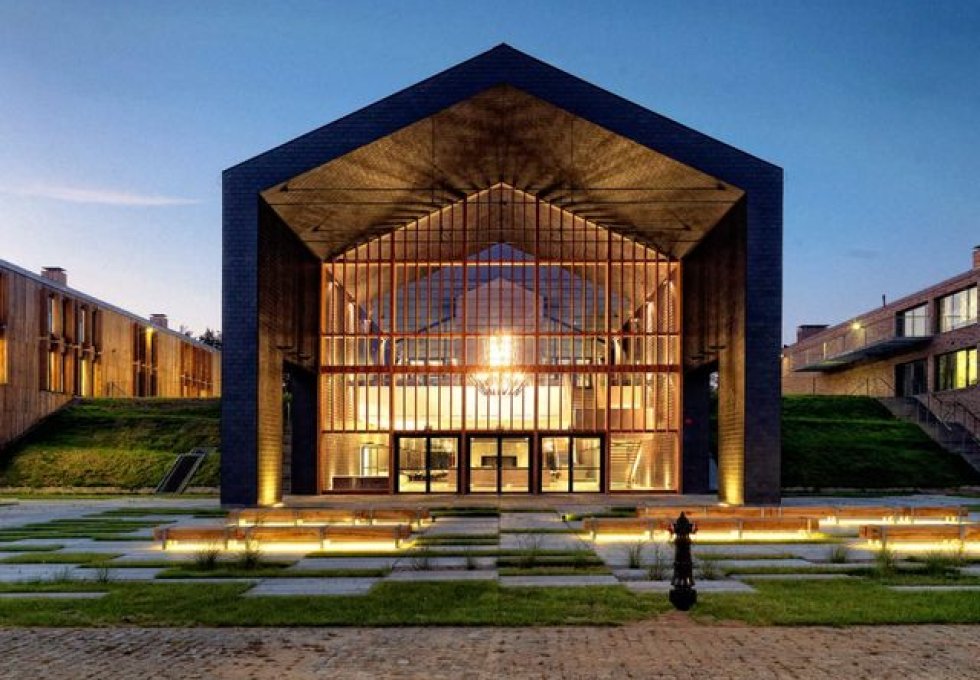 hotel - Hotel SKANSEN Conference & SPA