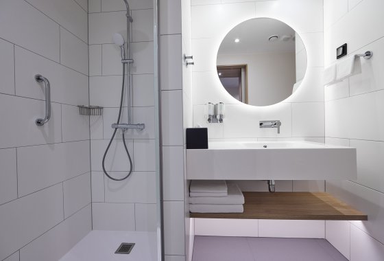 obiekt konferencyjny - Hampton by Hilton Poznań Swarzędz | HUBO Centrum Konferencyjne - Pokoje - zdjęcie 2