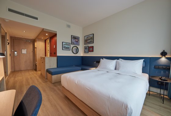 obiekt konferencyjny - Hampton by Hilton Poznań Swarzędz | HUBO Centrum Konferencyjne - Pokoje - zdjęcie 6