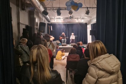 obiekt konferencyjny - Faktyczny Dom Kultury - zdjęcie 3