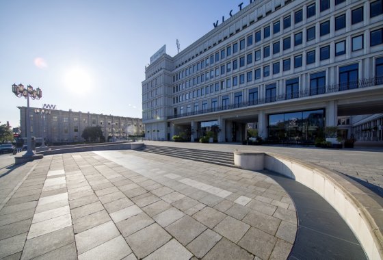 obiekt konferencyjny - Centrum Bankowo-Finansowe Nowy Świat S.A. - Usługi - zdjęcie 1
