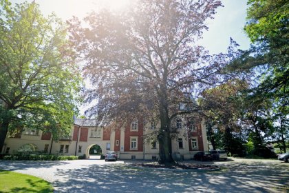 pałac - Centrum Edukacyjno-Rozwojowe Pałac Wrocław Pawłowice - zdjęcie 2