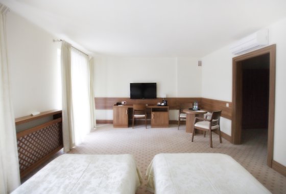 hotel - Termy Pałacowe Uzdrowisko Nałęczów - Pokoje - zdjęcie 5
