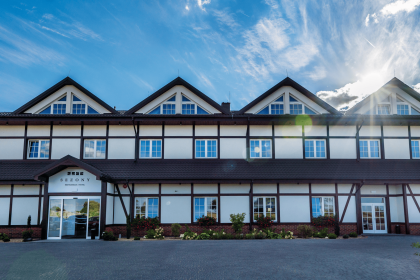 hotel *** - Restauracja i Hotel Sezony - zdjęcie 1