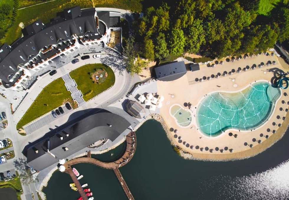 hotel **** - Molo Resort ****