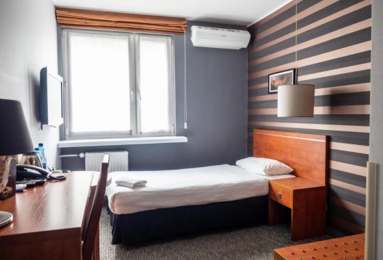 hotel - B&B Hotel Piotrków Trybunalski - Pokoje - zdjęcie 4