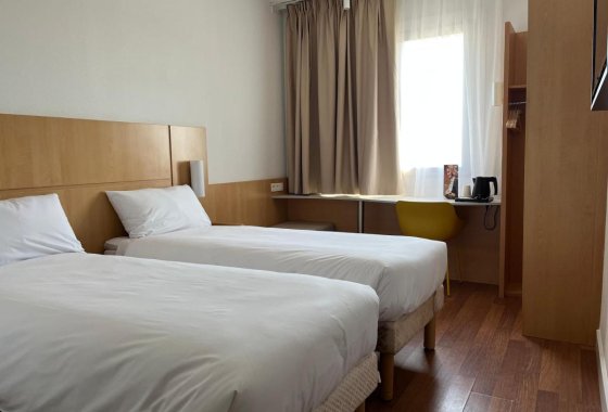 hotel - B&B Hotel Kielce Centrum - Pokoje - zdjęcie 2