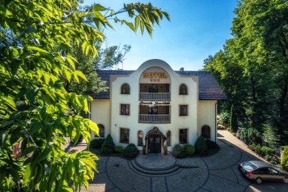 hotel *** - Hotel***Dworek Skawiński - zdjęcie 1