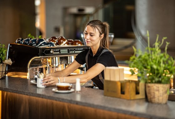hotel ***** - Hotel Marina Club - Usługi - zdjęcie 18