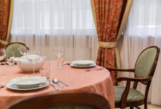 obiekt konferencyjny - Kompleks restauracyjno-noclegowy Rubikon - Usługi - zdjęcie 1