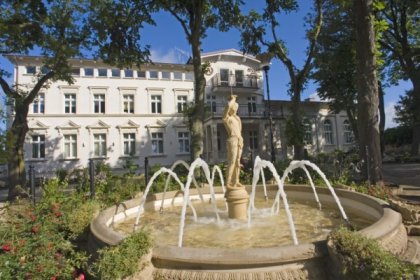 hotel **** - Hotel Apollo - zdjęcie 2