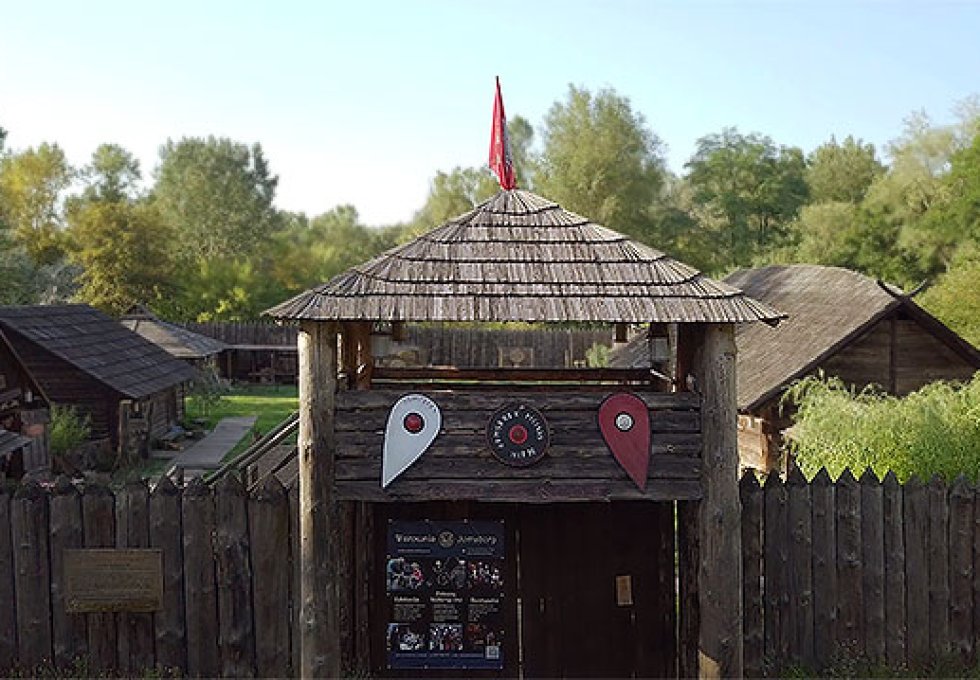 inny - Warownia Jomsborg