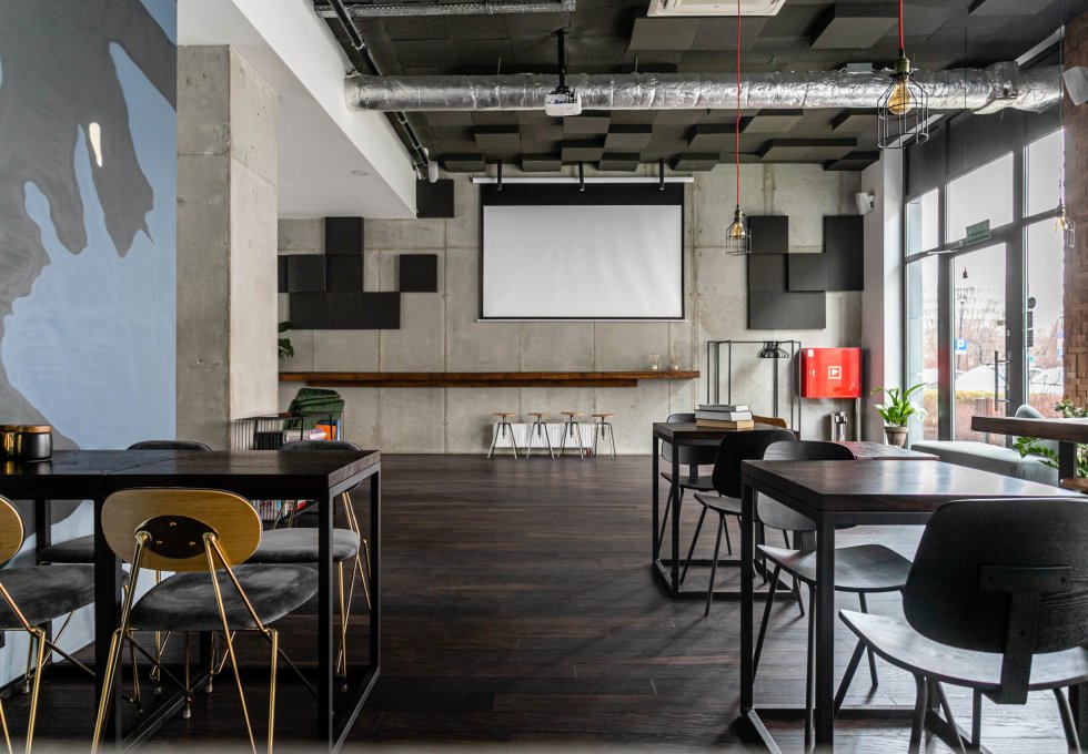 obiekt konferencyjny - Cafe and Lounge Bar but Good Music First