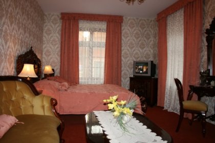 hotel *** - Hotel Gotyk - zdjęcie 3