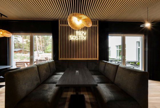 hotel *** - Hotel Jantar - Usługi - zdjęcie 2