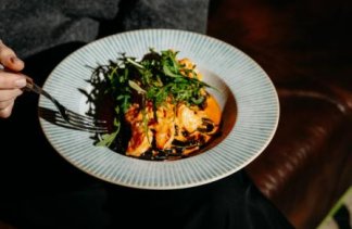 obiekt konferencyjny - NINE's Restaurant & Sports Bar - zdjęcie 1 