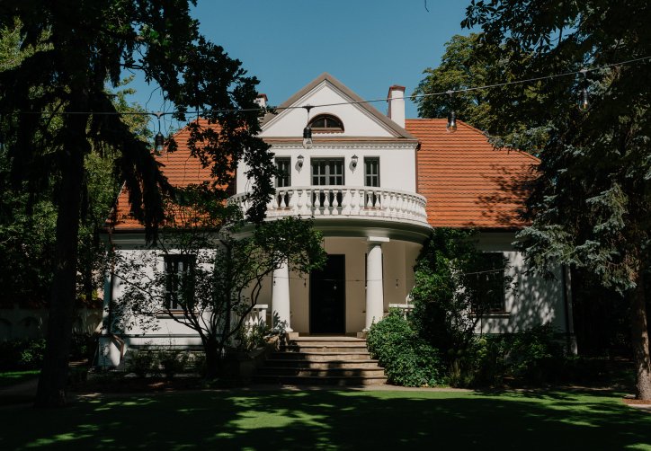 ------Dom1932