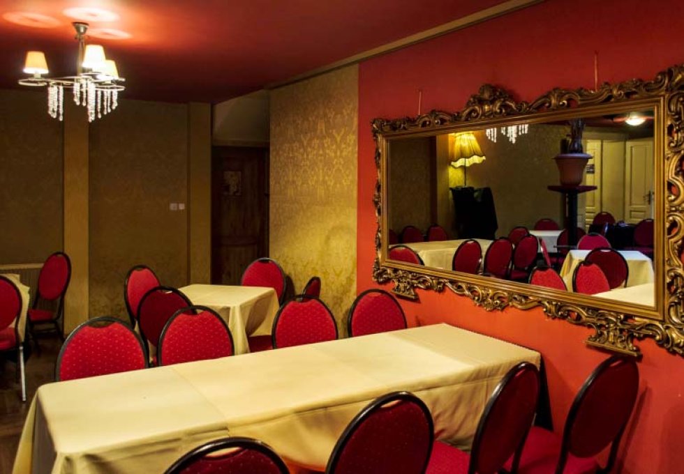 inny - Teatr Cabaret