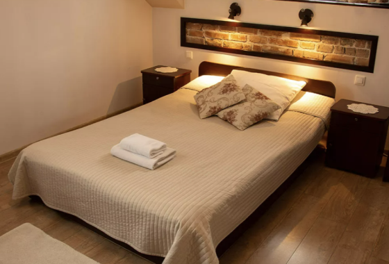 dworek - Dworek Złoty Róg Hotel *** i Restauracja - Pokoje - zdjęcie 1