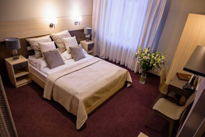 hotel *** - Hotel Kazimierz II - zdjęcie 1
