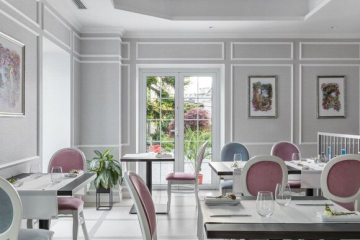 Merci Boutique Hotel