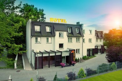 pensjonat - Hotel Feniks - zdjęcie 1
