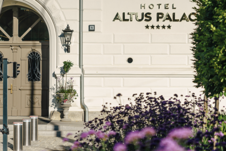Hotel Altus Palace