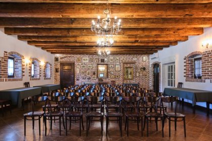 hotel *** - Karczma Rzym Wrocław - zdjęcie 1