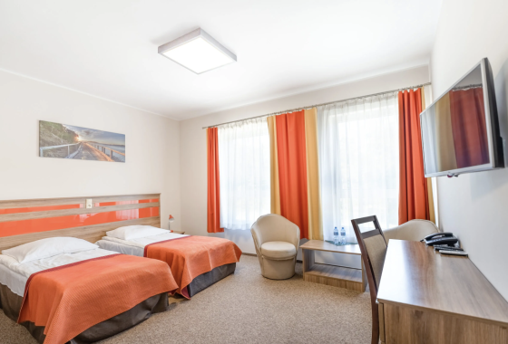 hotel *** - Hotel i Restauracja Słoneczna - Pokoje - zdjęcie 3
