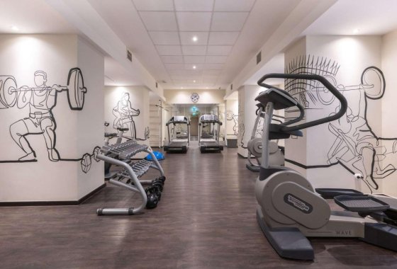 hotel **** - Mercure Warszawa Grand - Usługi - zdjęcie 1