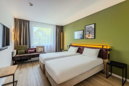 hotel *** - Hotel Campanile Warszawa Północ - zdjęcie 2