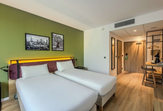 hotel *** - Hotel Campanile Warszawa Północ - Pokoje - zdjęcie 16