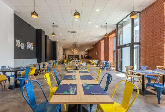 hotel *** - Hotel Campanile Warszawa Północ - Usługi - zdjęcie 2