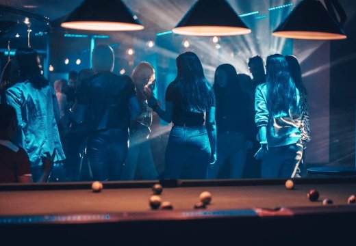 Bowl Pub Music & Bar