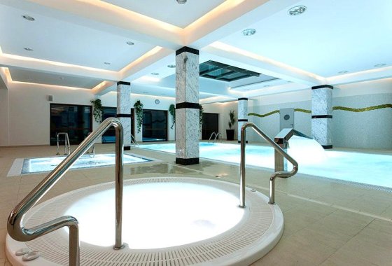 hotel **** - Hotel Robert’s Port **** Lake Resort & SPA - Usługi - zdjęcie 3