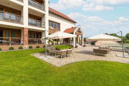 pensjonat - Chaber Apartamenty - zdjęcie 2