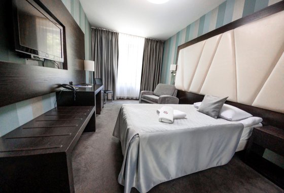 hotel **** - Hotel Grafit**** - Pokoje - zdjęcie 1
