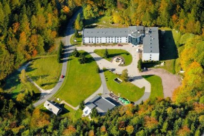 hotel *** - Hotel Uzdrowiskowy St. George - zdjęcie 1