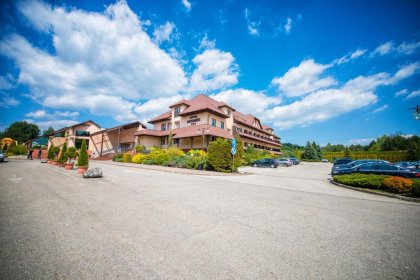 obiekt konferencyjny - Resort Jurajski - zdjęcie 1